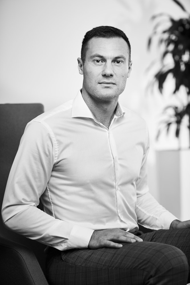 Dusan Kresojevic Dusan Kresojevic